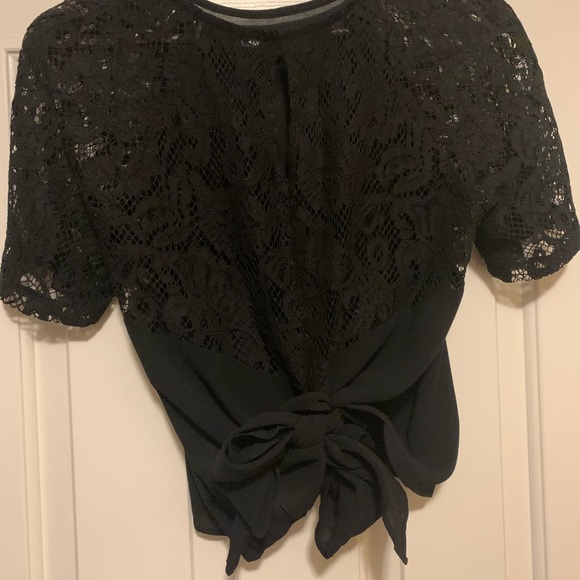 Sheer quarter sleeved Black lace top with tie in back. - Picture 2 of 8